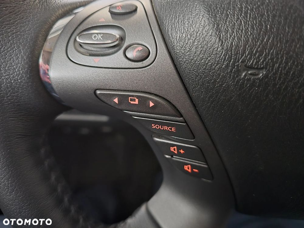 Nissan Murano 3.5 CVT Executive - 26