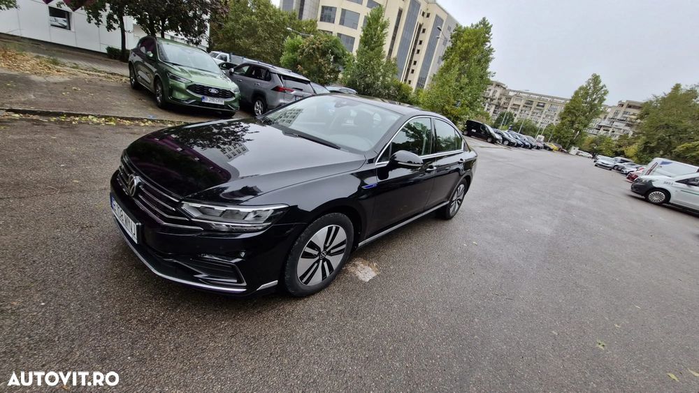 Volkswagen Passat GTE - 7
