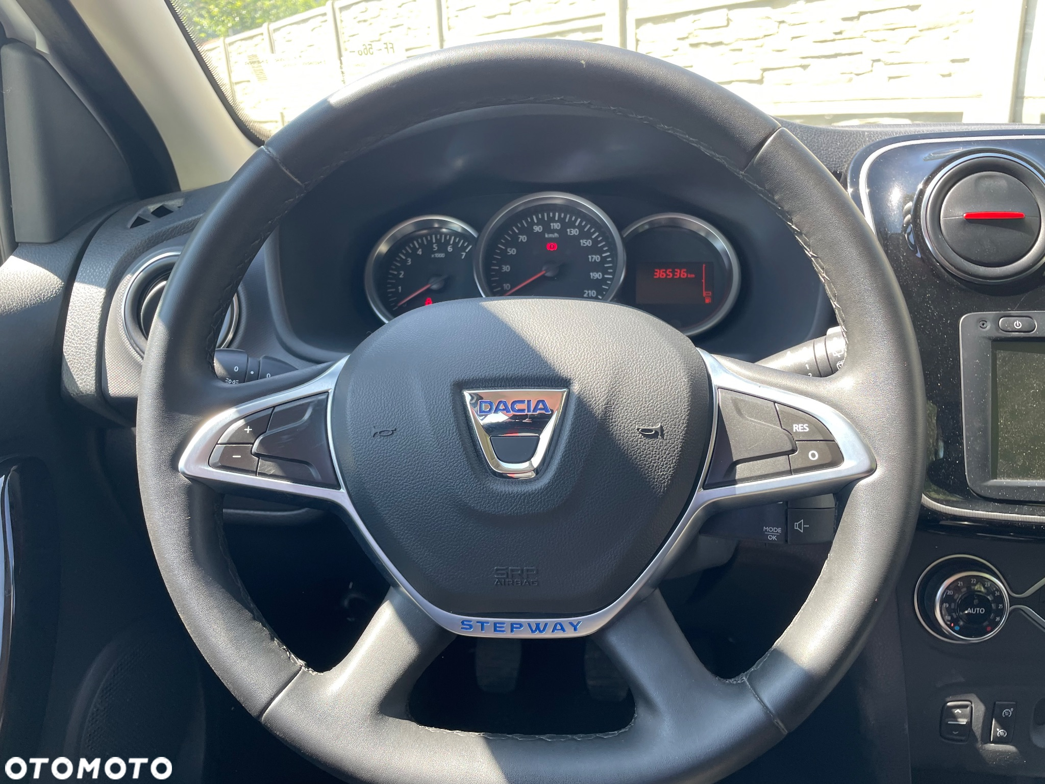 Dacia Sandero 0.9 TCe Techroad S&S - 12