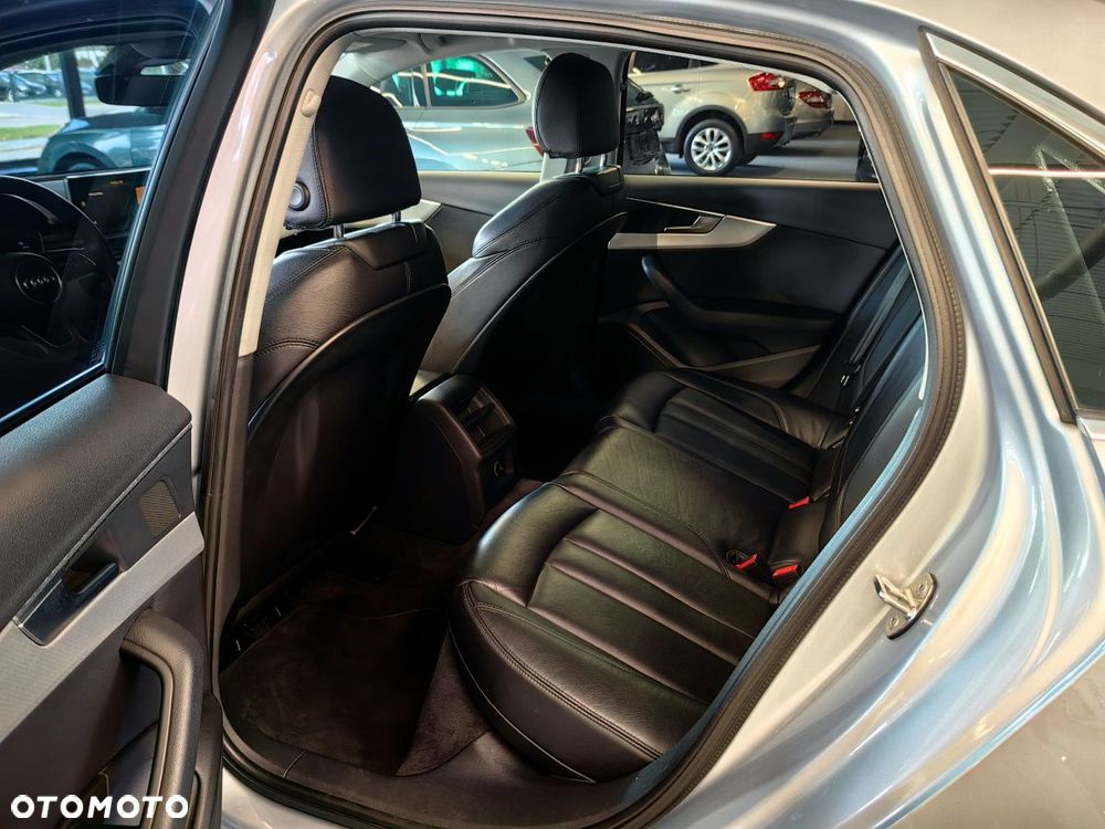 Audi A4 Limousine 2.0 TFSI ultra Sport S tronic - 8
