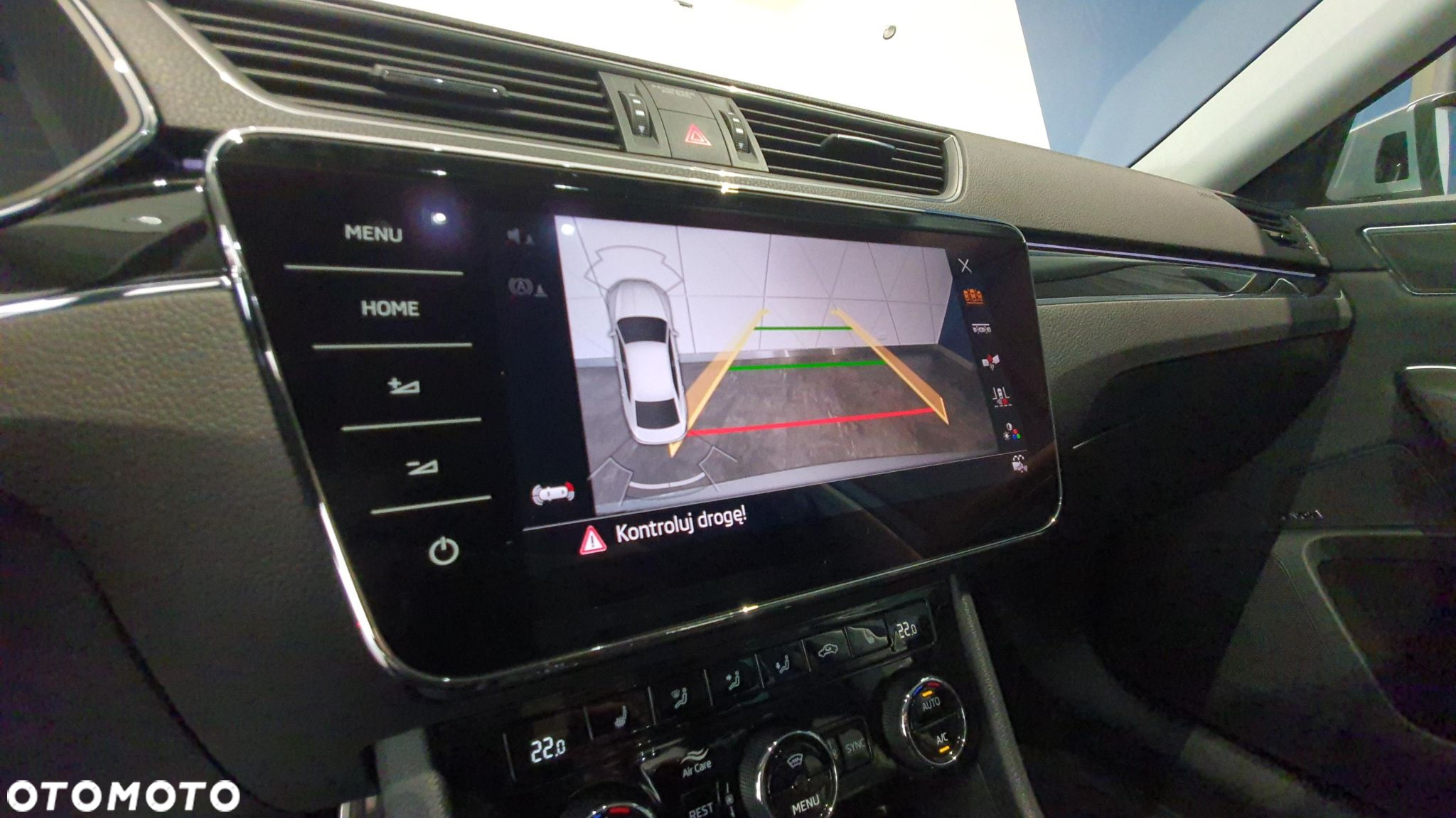 Skoda Superb 2.0 TSI L&K DSG - 21