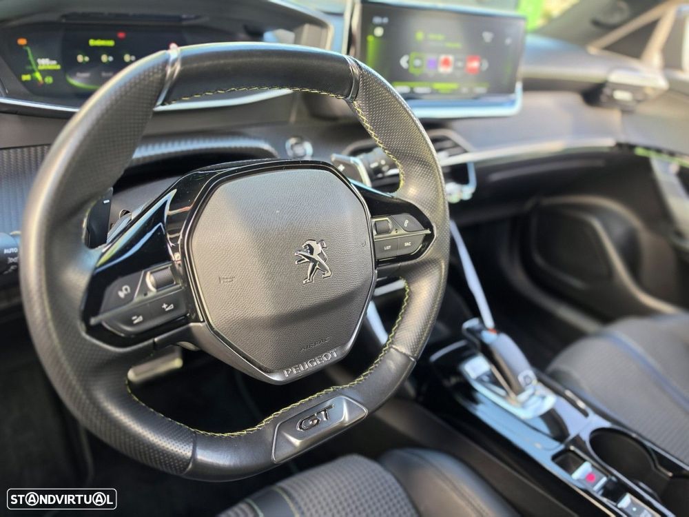Peugeot 2008 1.2 PureTech GT Line EAT8 - 11
