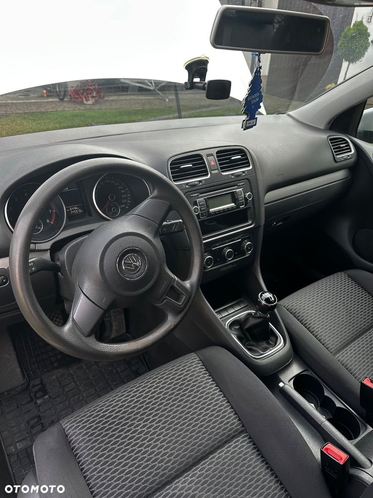 Volkswagen Golf - 5