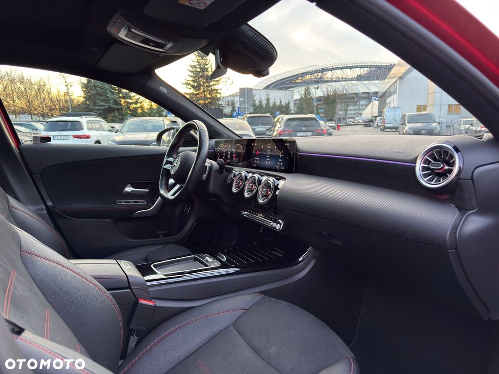 Mercedes-Benz Klasa A 200 AMG Line 7G-DCT - 26