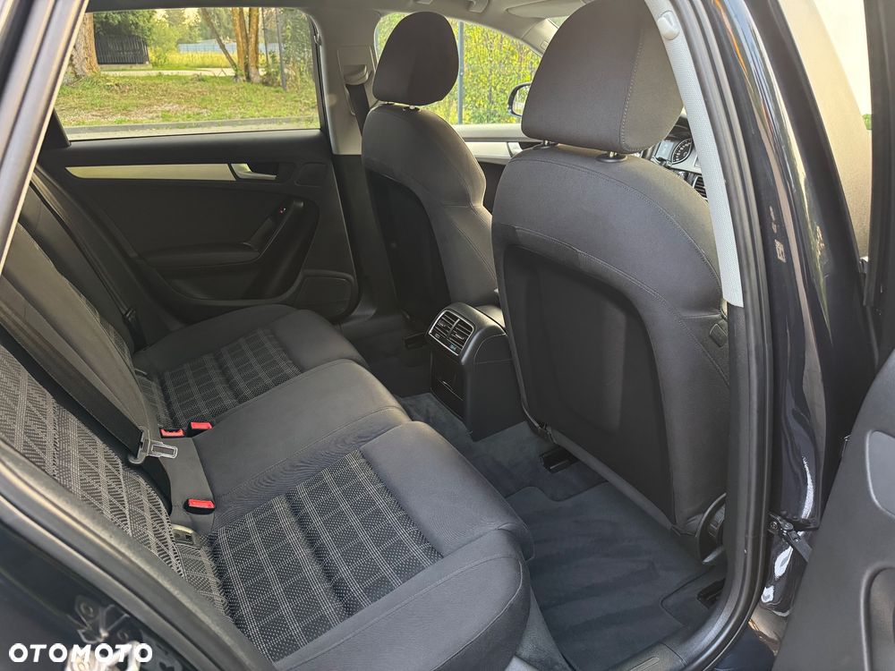 Audi A4 Avant 2.0 TDI DPF S line Sportpaket - 33