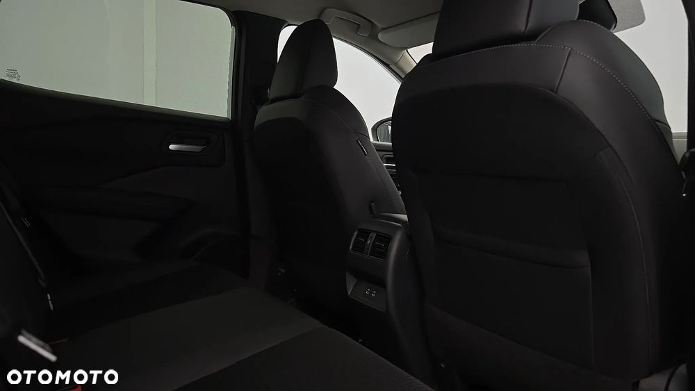 Nissan Qashqai 1.3 DIG-T MHEV N-Connecta Xtronic - 24