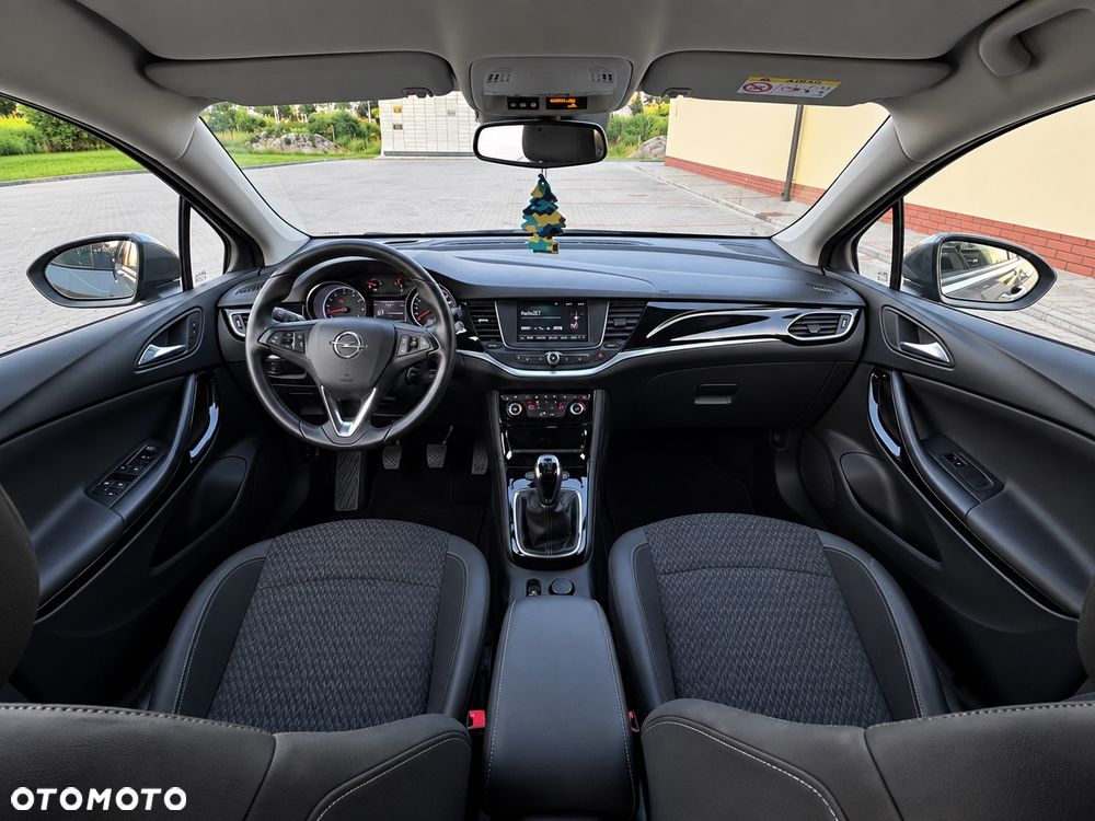Opel Astra 1.4 T Dynamic - 7