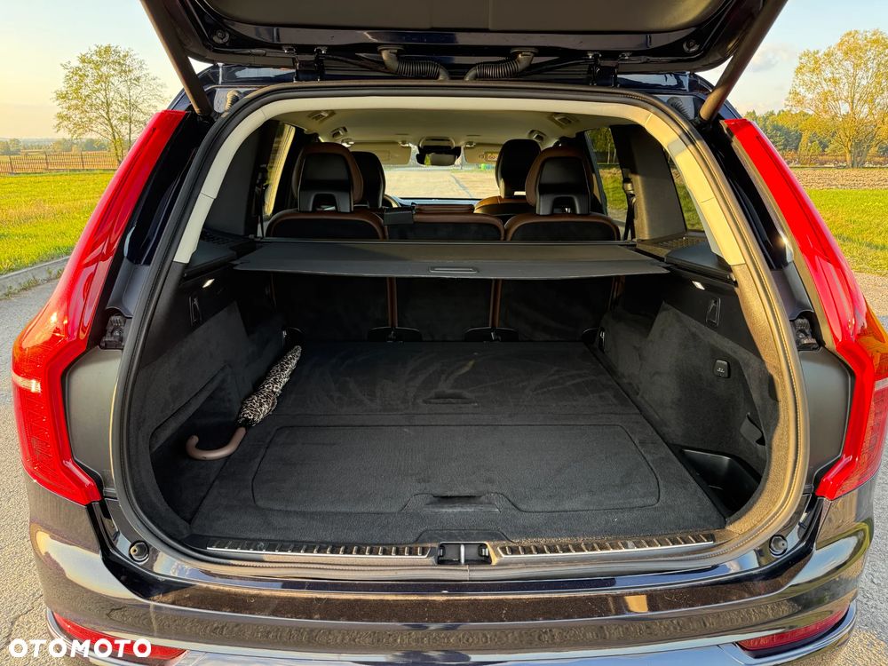 Volvo XC 90 D5 SCR AWD Momentum - 11