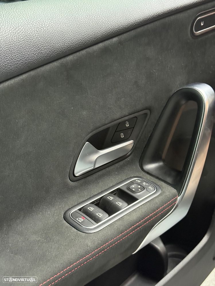 Mercedes-Benz A 180 d AMG Line Aut. - 21