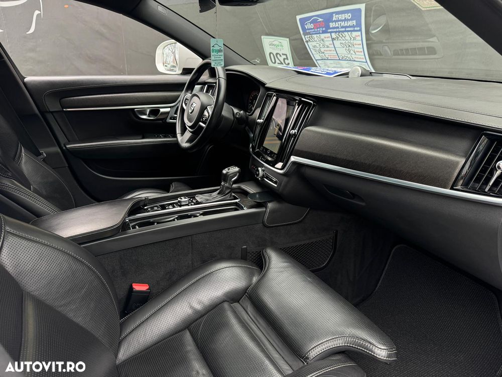 Volvo V90 D5 AWD - 16