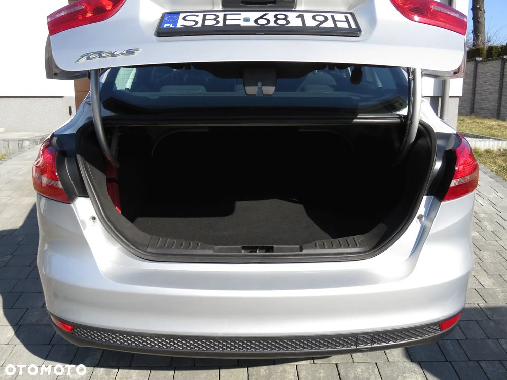 Ford Focus 1.6 Trend - 7