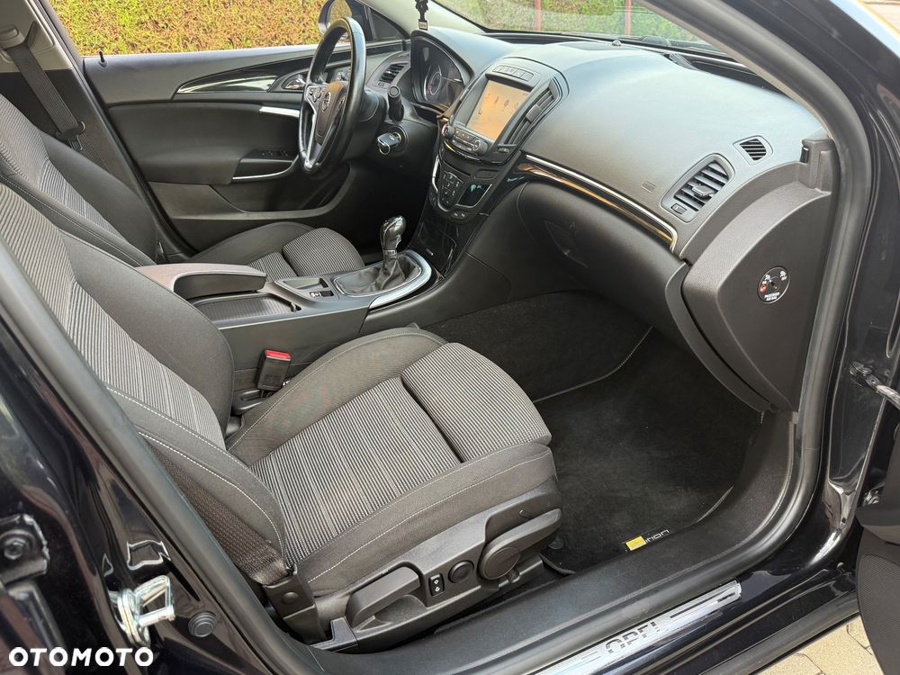 Opel Insignia 2.0 CDTI Cosmo S&S - 10