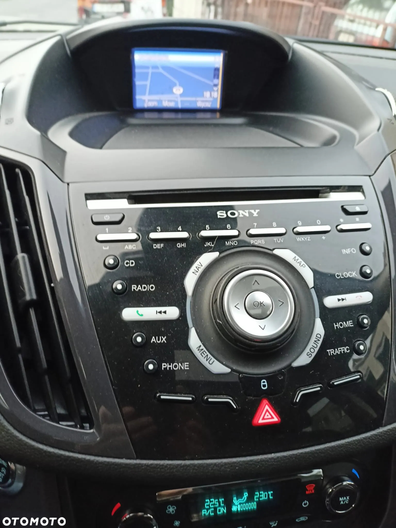 Ford Kuga - 16