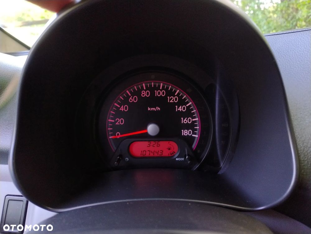 Suzuki Alto 1.0 Comfort City - 13