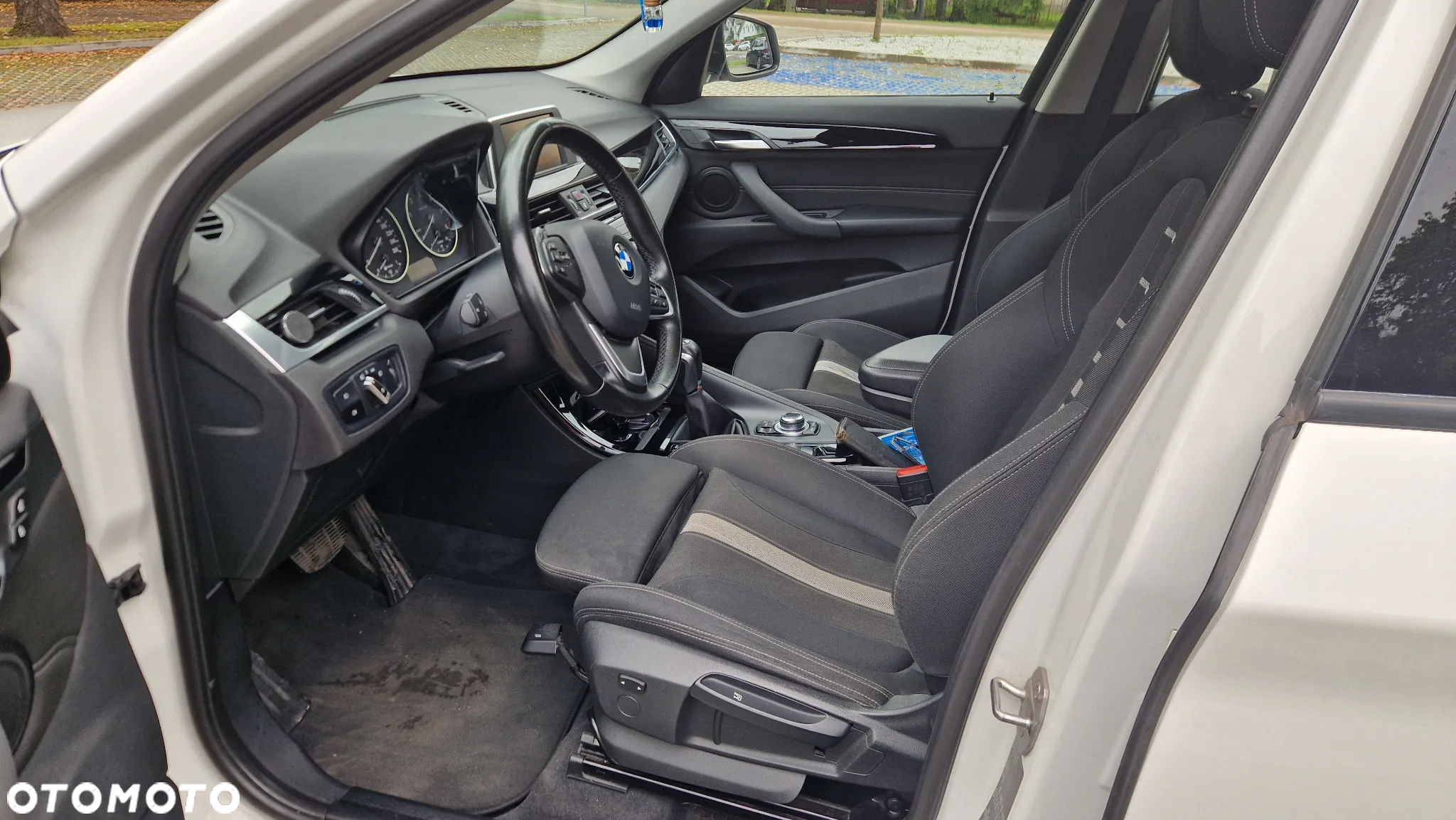 BMW X1 sDrive18d - 6