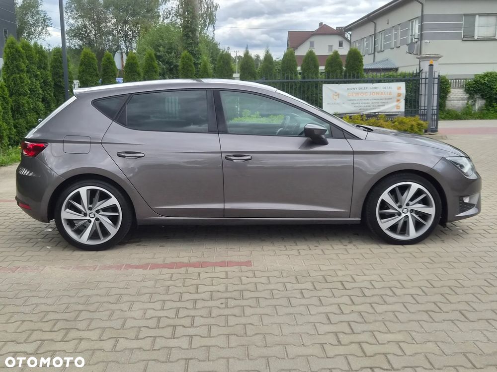 Seat Leon 2.0 TDI FR S&S DSG EU6 - 28