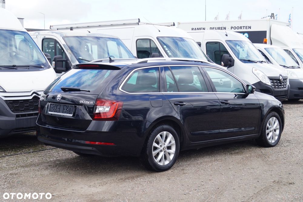 Skoda Octavia - 13