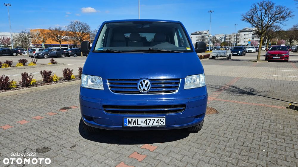 Volkswagen Caravelle L1 Comfortline - 2