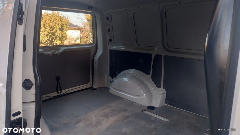 Volkswagen transporter - 10