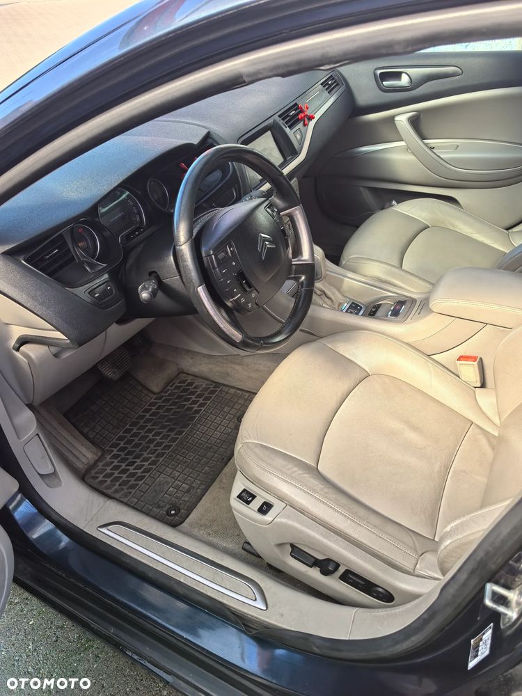 Citroën C5 2.0 HDi Exclusive - 19