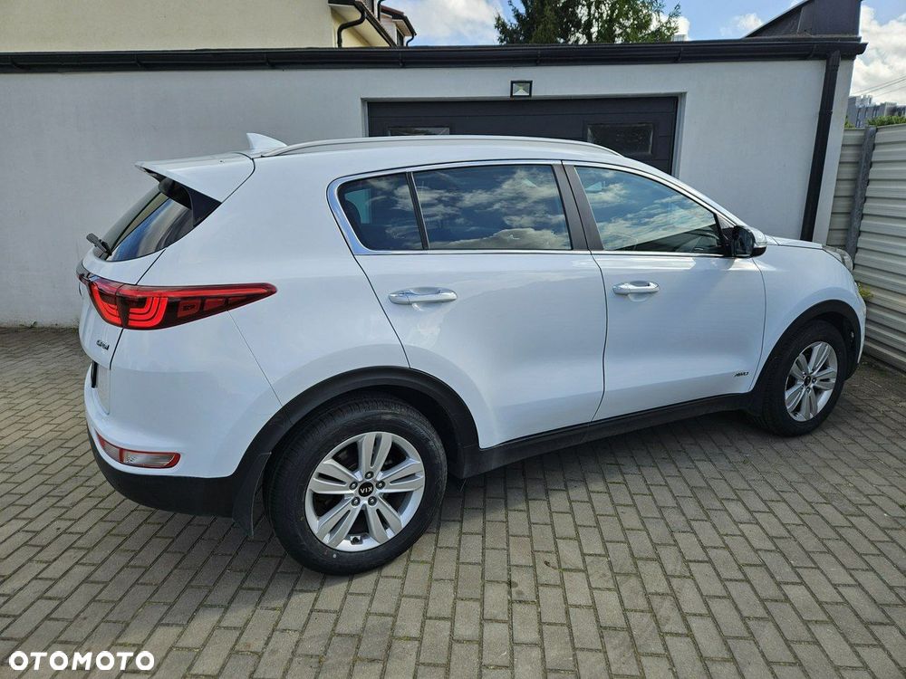 Kia Sportage 2,0 CRDI AWD Platinum - 4
