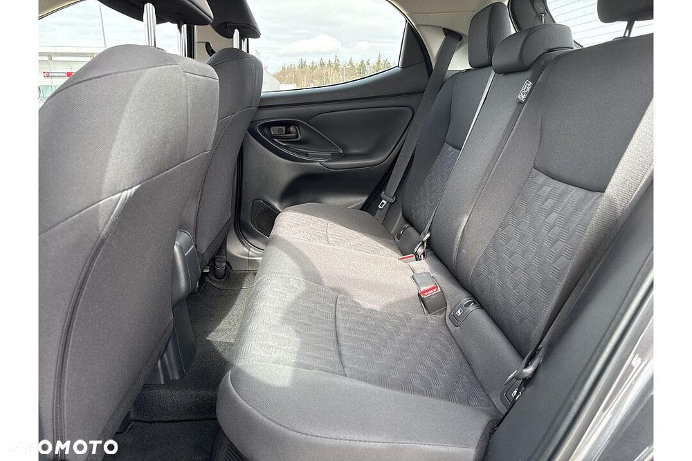 Mazda 2 - 18
