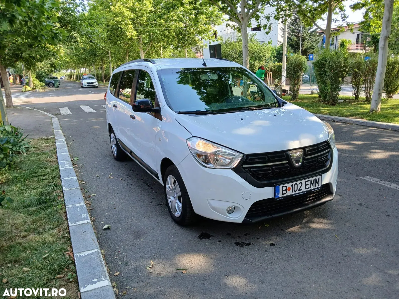 Dacia Lodgy 1.5 Blue dCi Laureate - 2