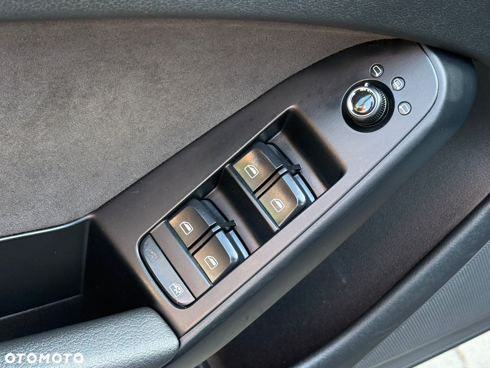 Audi A4 Avant 2.0 TFSI quattro S line Sportpaket (plus) - 28