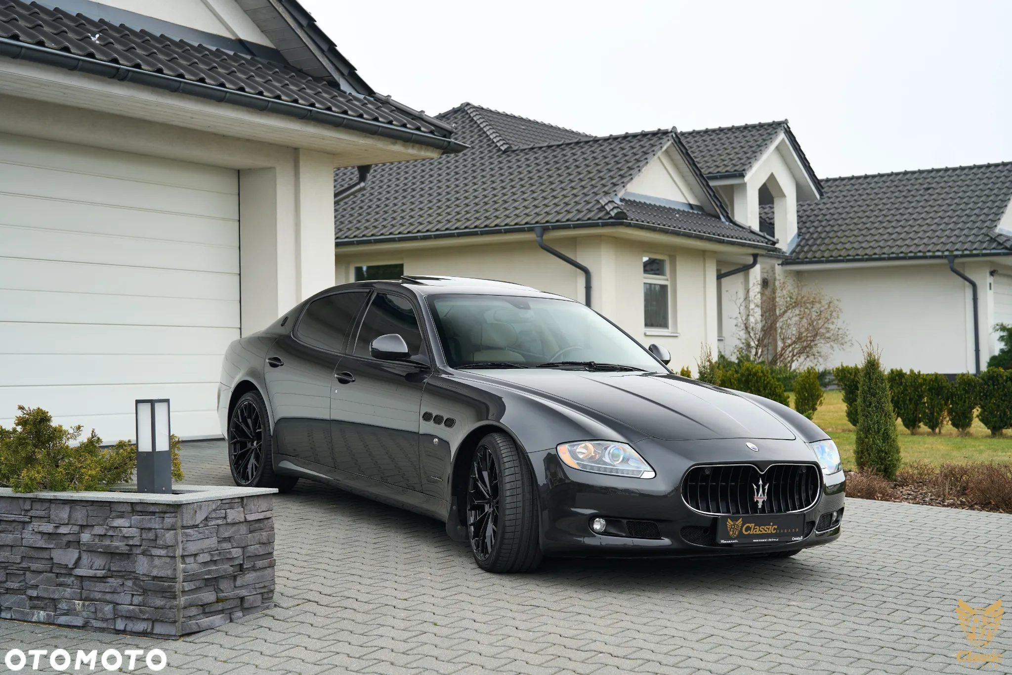 Maserati Quattroporte - 12