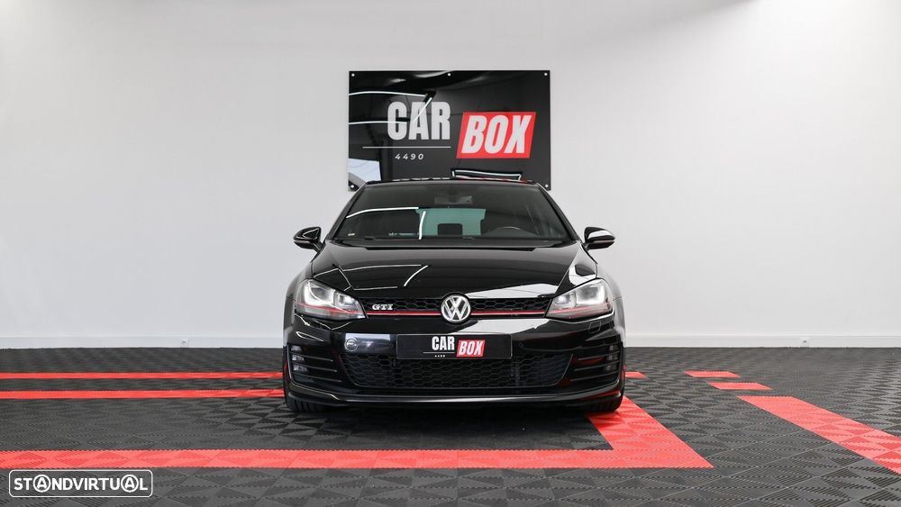 VW Golf 2.0 TSi GTi DSG - 2