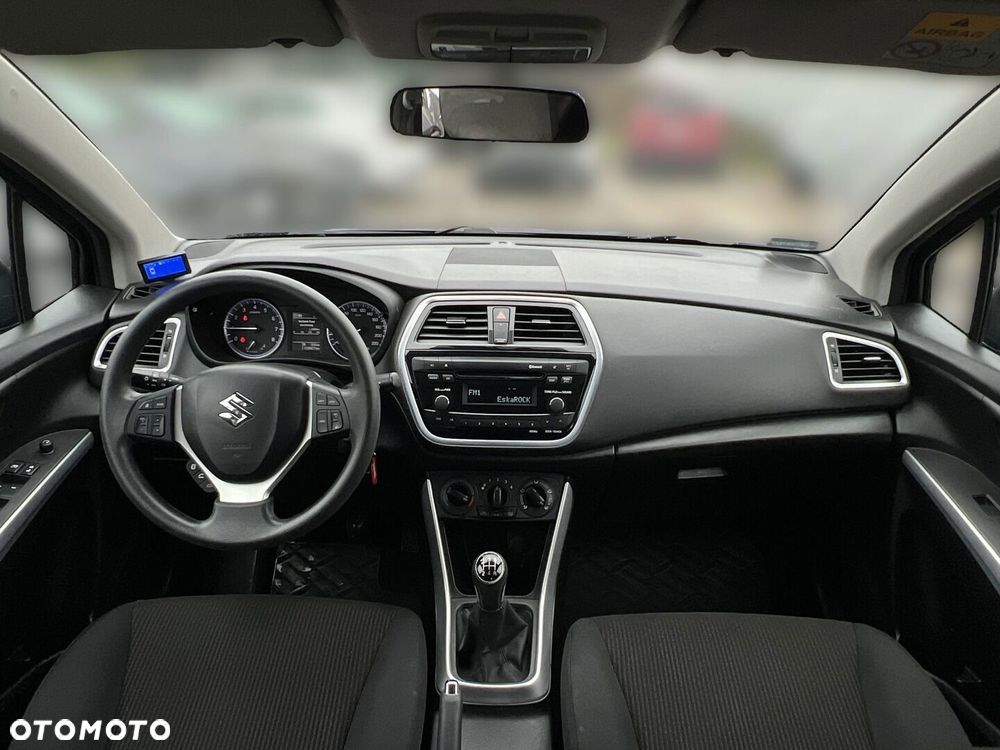 Suzuki SX4 S-Cross 1.0 T Comfort - 9