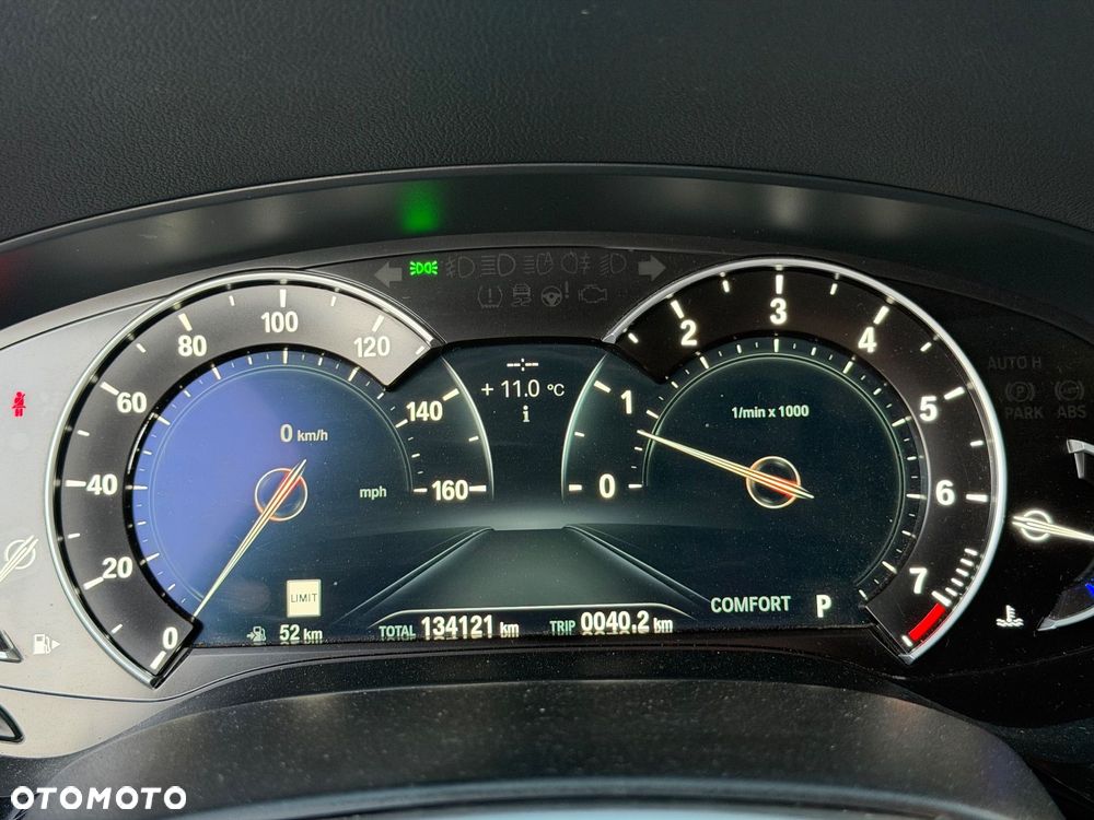 BMW Seria 5 530i M Sport Edition - 15