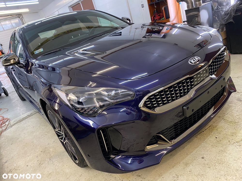 Kia Stinger 3.3 T-GDI V6 GT Prestige Line AWD - 2