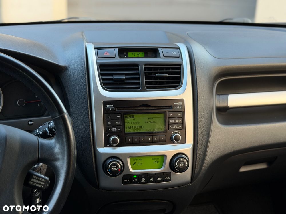 Kia Sportage 2.0 2WD EX - 18