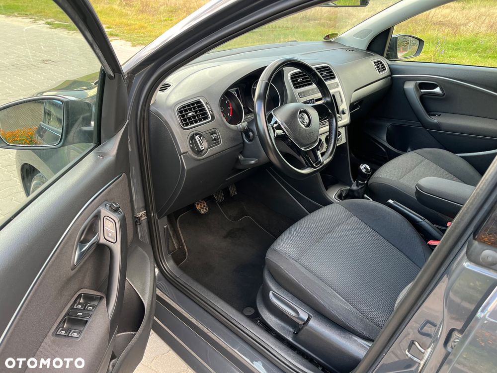 Volkswagen Polo 1.2 TSI (Blue Motion Technology) Comfortline - 17