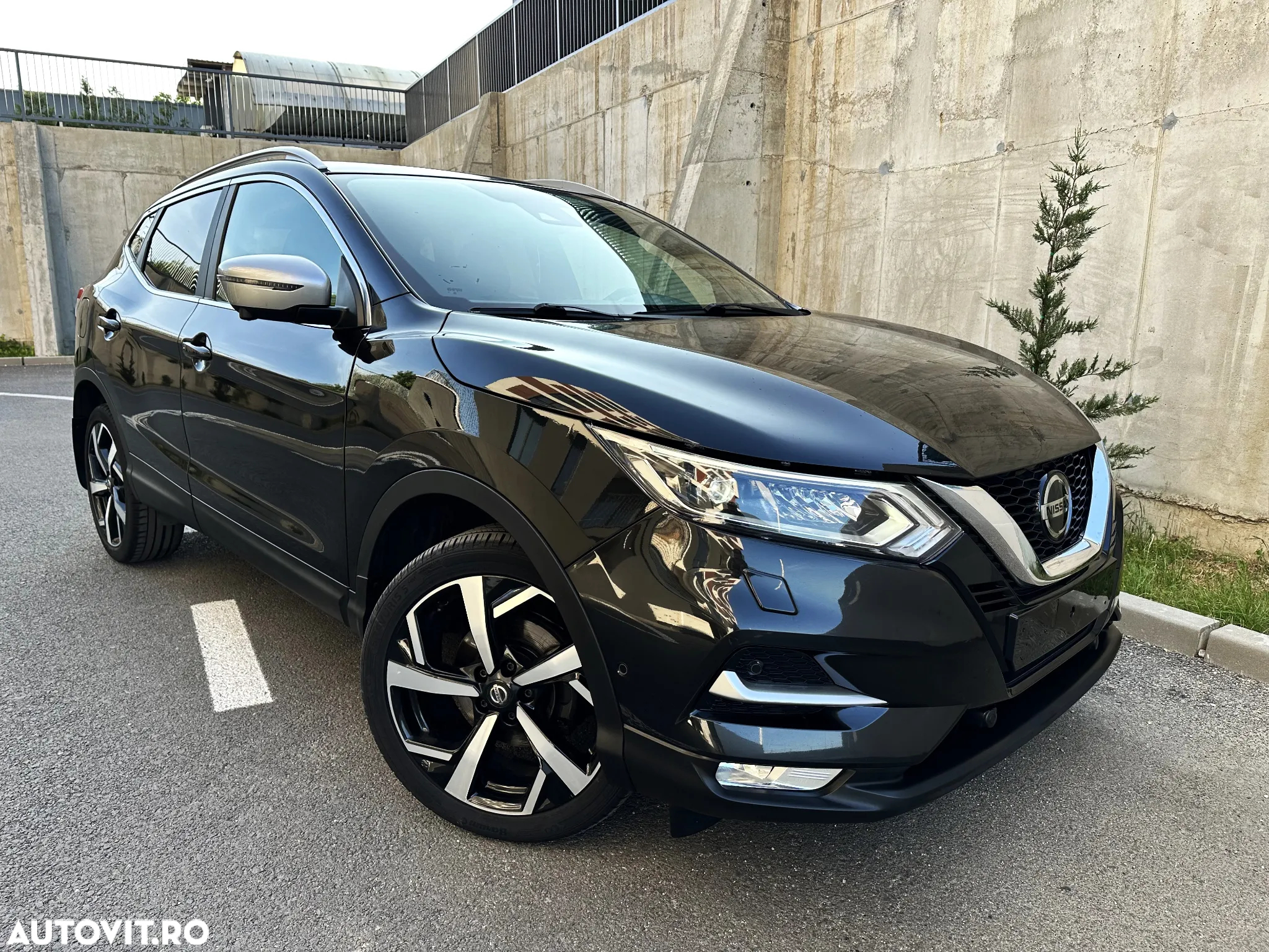 Nissan Qashqai 1.5 DCI TEKNA+ - 3