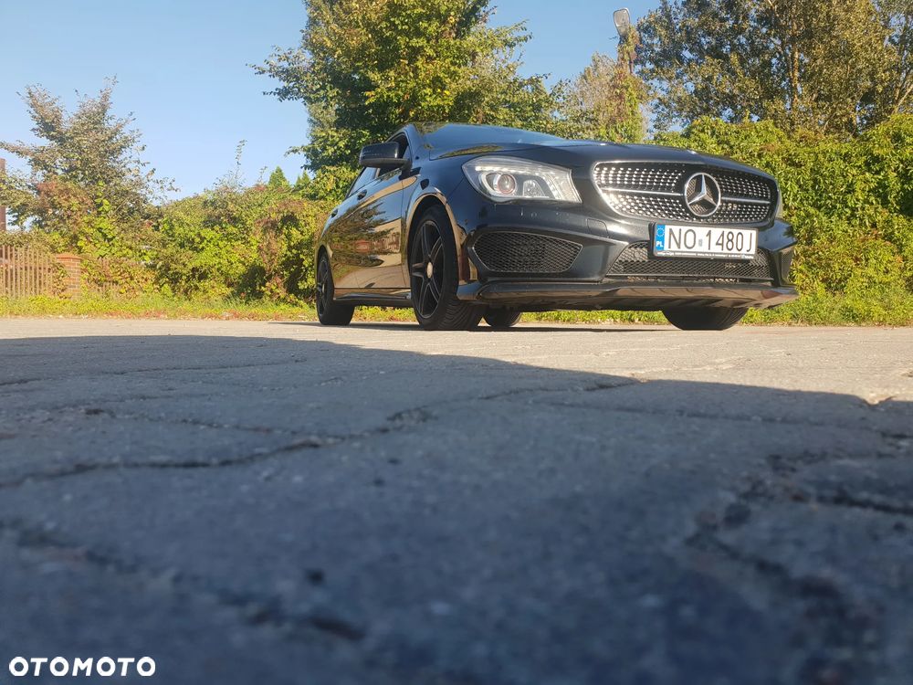 Mercedes-Benz CLA 250 7G-DCT - 8