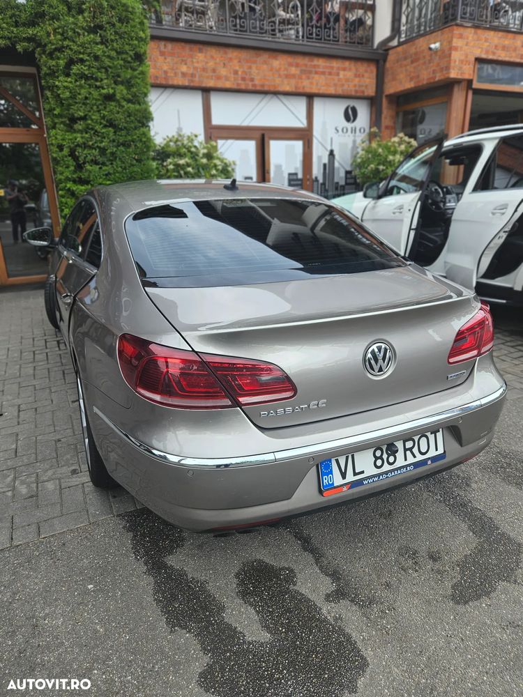 Volkswagen Passat CC - 11