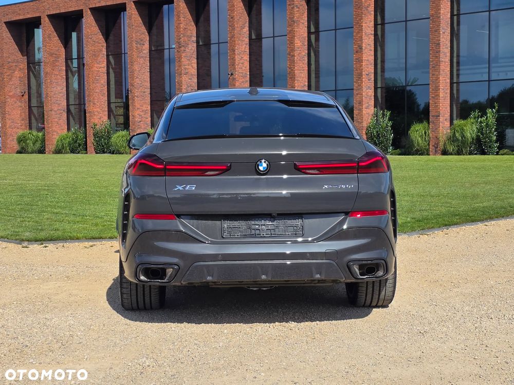 BMW X6 - 8