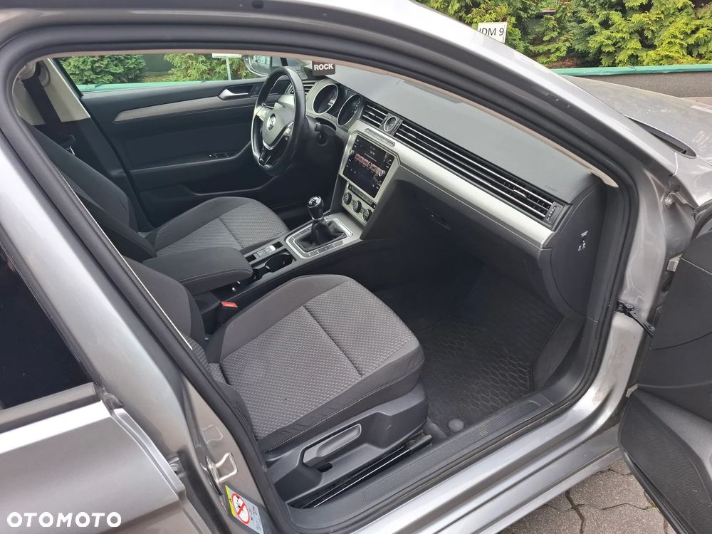 Volkswagen Passat ver-2-0-tdi-bmt-city - 10