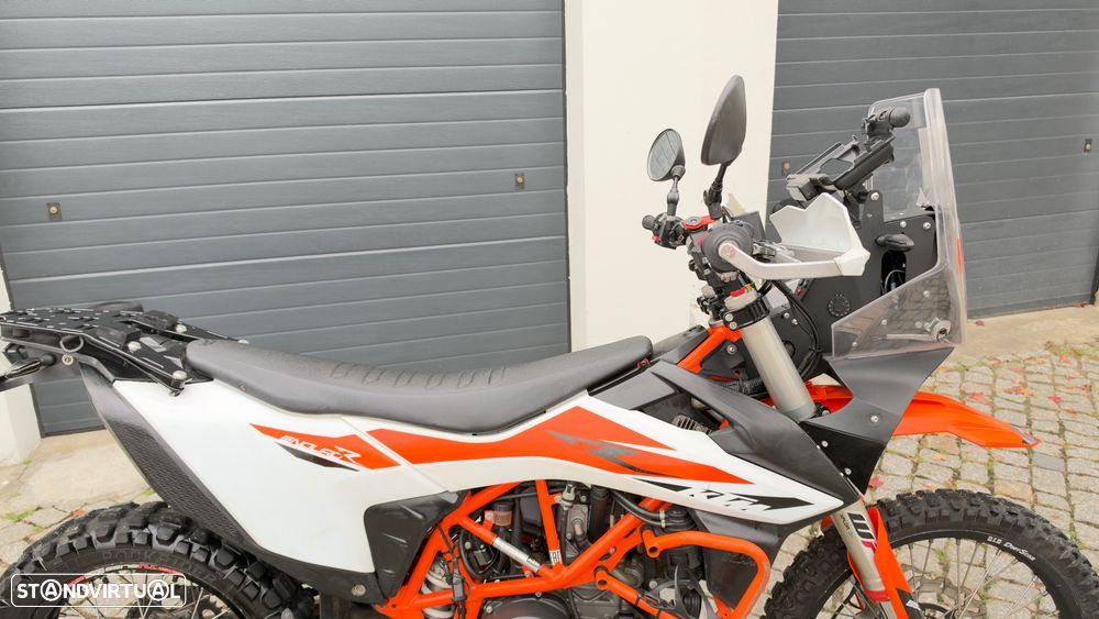 KTM 690 Enduro R Rally - 2