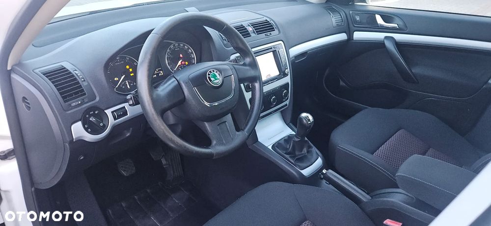 Skoda Octavia - 17