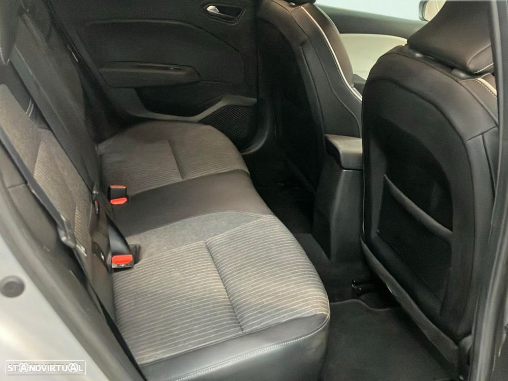 Renault Clio 1.0 TCe Techno - 17