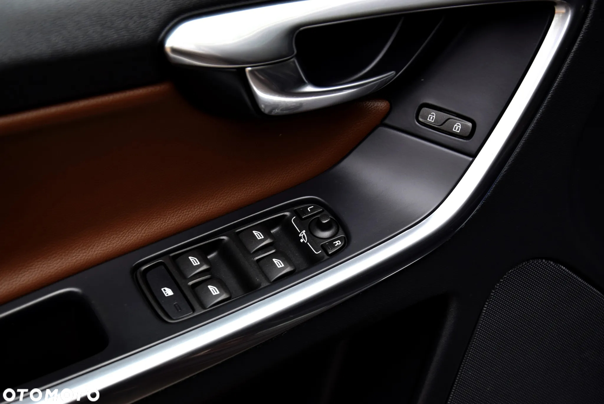 Volvo XC 60 D4 Drive-E Summum - 14