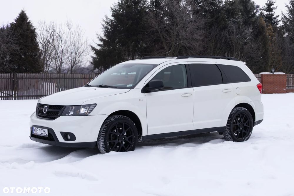 Fiat Freemont 2.0 Multijet Black Code AWD - 1