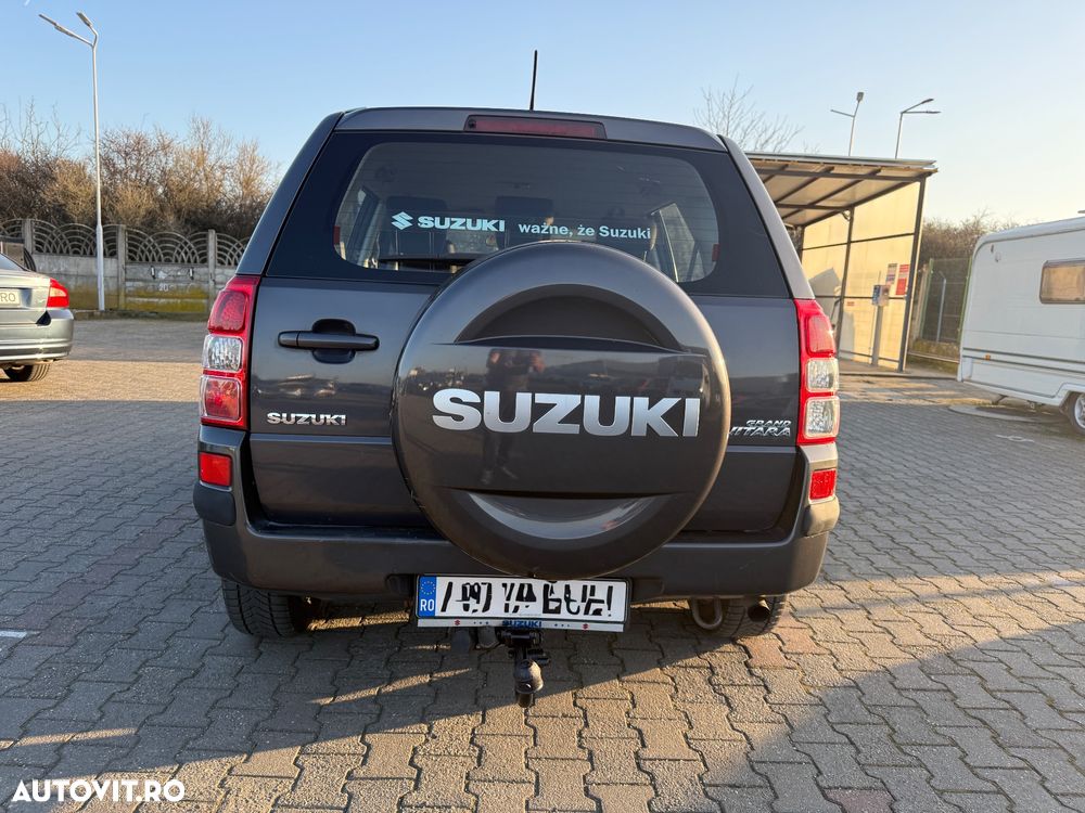 Suzuki Grand Vitara 1.9 DDIS JLX - 4