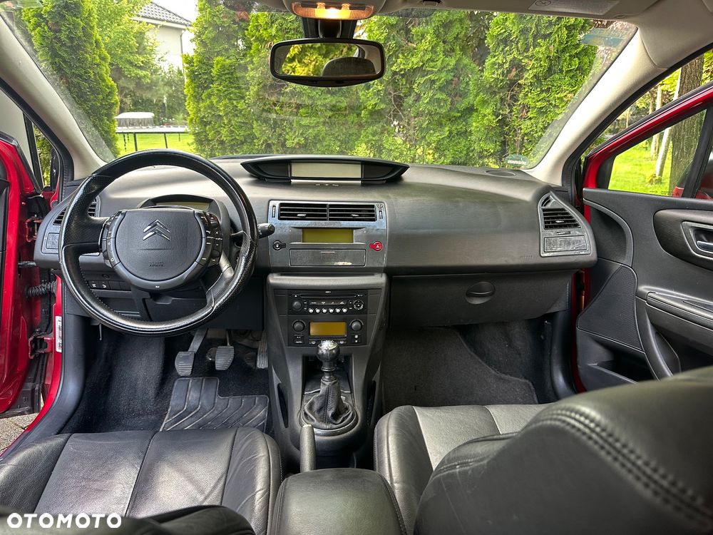 Citroën C4 2.0 HDi Exclusive - 20