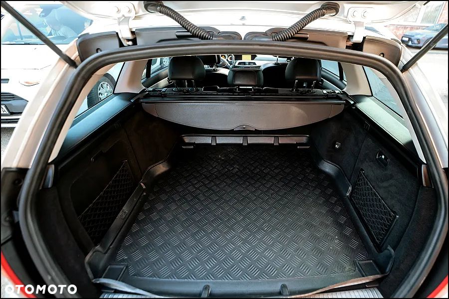 Mercedes-Benz Klasa C - 37