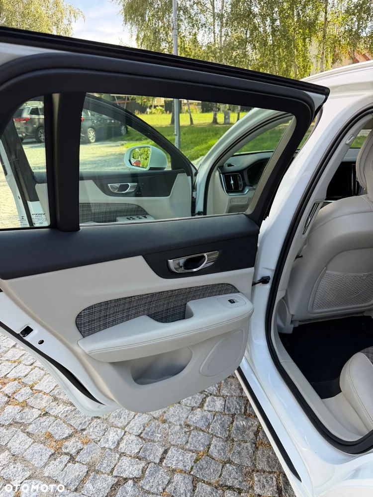 Volvo V60 - 24