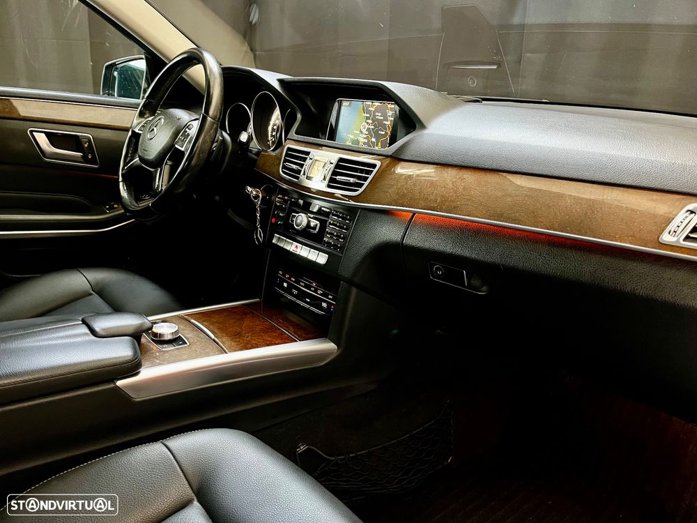 Mercedes-Benz E 300 Bluetec Hybrid Elegance - 11